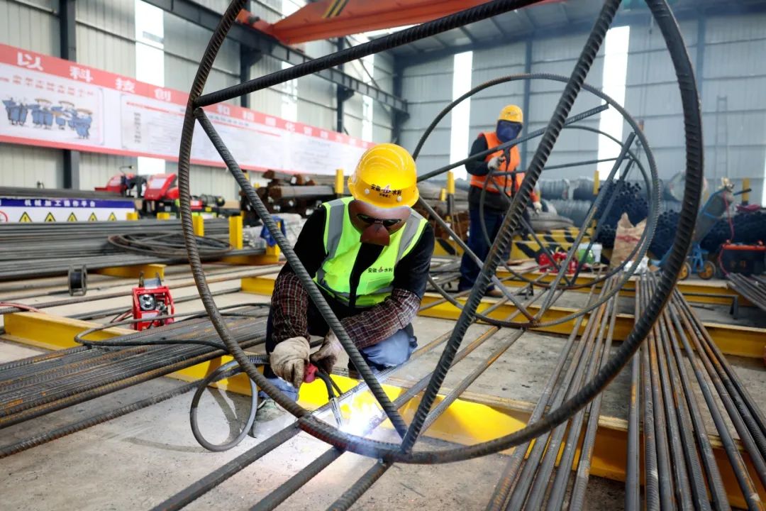 1706578760395532.jpg 延安路大桥4.jpg