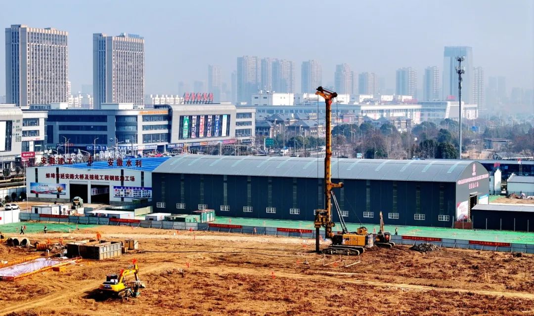 1706578800899458.jpg 延安路大桥5.jpg