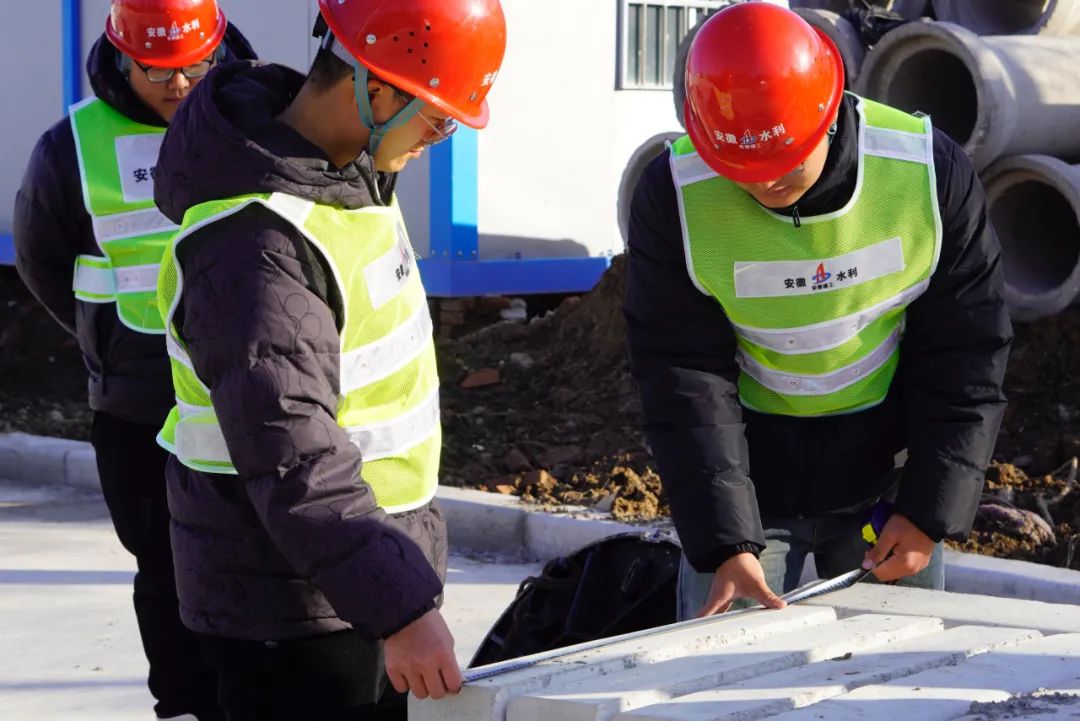 1706580168881665.jpg “项”前冲4.jpg