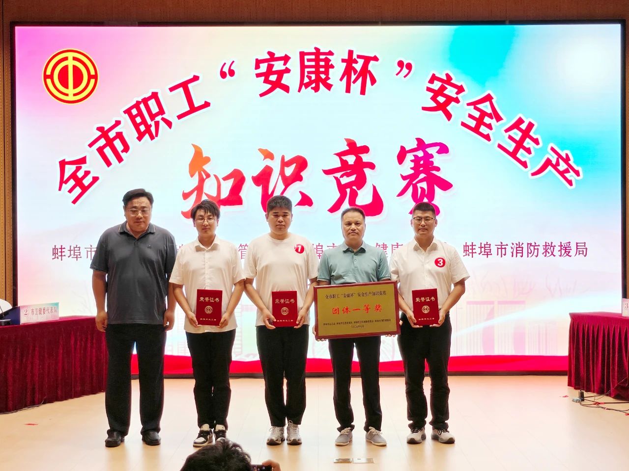 1752712745782016.jpg 11.jpg